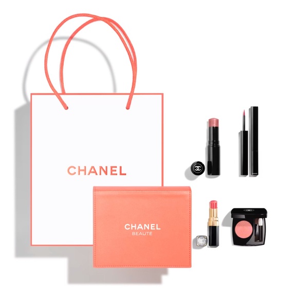 CHANEL ROUGE COCO FLASH 🧡 Limited Edition 🧡 in color 825 Bisous. NIB - Picture 2 of 4